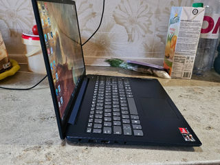 Lenovo IdeaPad 3 15ALC6 Abyss Blue (15.6" IPS FHD AMD Ryzen 7 5700U 8Gb SSD 512Gb) foto 2