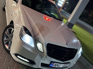 Mercedes E-Class foto 4