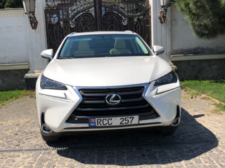 Lexus NX Series foto 1