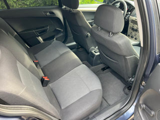 Opel Astra foto 9