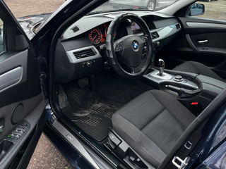 BMW 5 Series foto 8