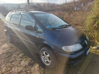 Volkswagen Sharan foto 4