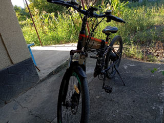 Vând bicicleta electrică Samebike