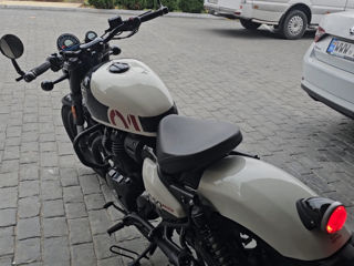 Royal Enfield Shotgun 650 foto 5