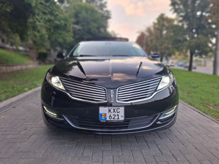 Lincoln MKZ foto 2