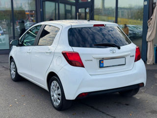 Toyota Yaris foto 7