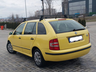 Skoda Fabia foto 2