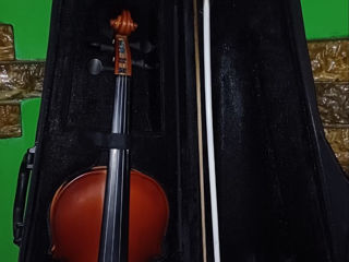 Vând vioară ( accept mesaje în privat ) foto 1