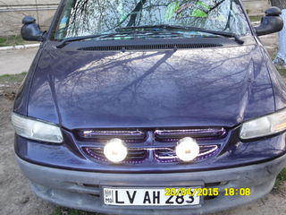 Dodge Grand Caravan foto 1