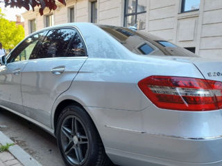 Mercedes E-Class foto 3