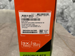 Gigabyte Geforce Rtx 4070 Super - New! foto 4