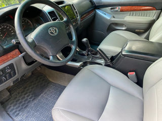 Toyota Land Cruiser Prado foto 5