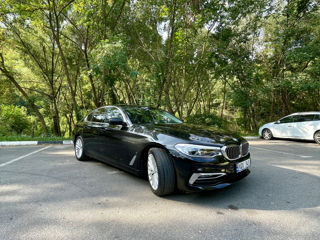 BMW 5 Series foto 3