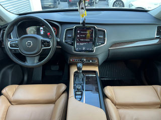 Volvo XC90 foto 9