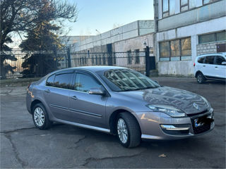 Renault Laguna foto 2