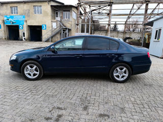 Volkswagen Passat foto 4