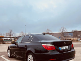 BMW 5 Series foto 5