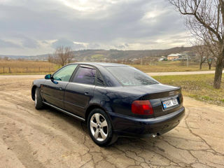 Audi A4 foto 5