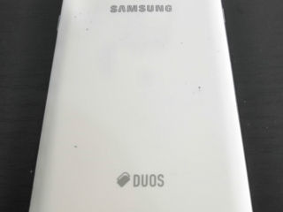 Samsung Galaxy J5 foto 3