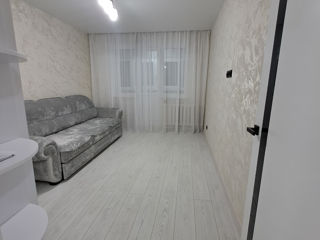 Apartament cu 2 camere, 50 m², Buiucani, Chișinău foto 3