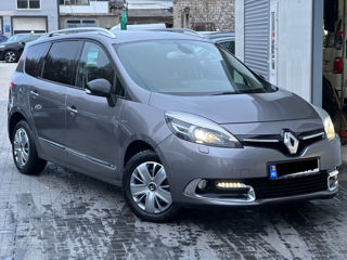 Renault Grand Scenic foto 4