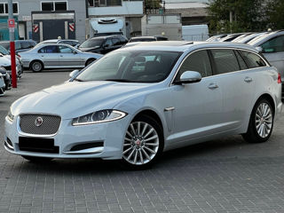 Jaguar XF foto 4