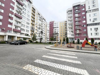 Apartament cu 1 cameră, 43 m², Centru, Chișinău foto 4