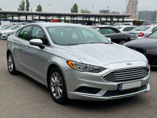 Ford Fusion foto 3