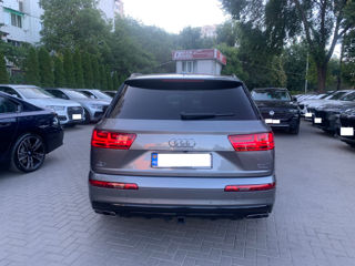 Audi Q7 foto 4