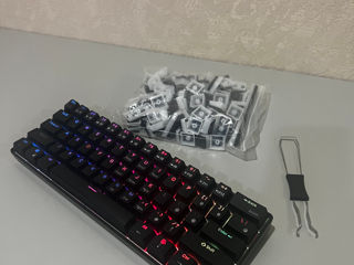 Royal Kludge RK61 + Keycaps foto 2