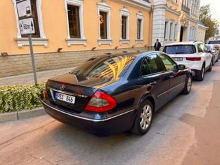 Mercedes E-Class foto 6