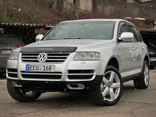 Volkswagen Touareg foto 3