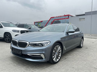 BMW 5 Series foto 1