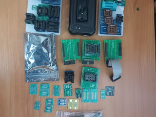 Vând programatoare si echipamente pentru ele !! Sunt noi. XGecu T48,  Ejtag entt V2.0, ICfriend 4in1 foto 0