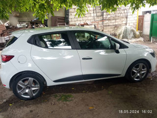 Renault Clio foto 7