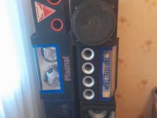 dB. korob ( Subwoofer 3500 RMS tena d dogovornaea katuska 10 Diuim mojno podkiuciti 0.5 ? i v 1 ? 92