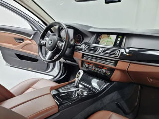 BMW 5 Series foto 5