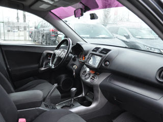 Toyota Rav 4 foto 12