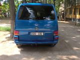 Volkswagen Caravelle foto 4