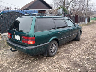 Volkswagen Passat foto 3