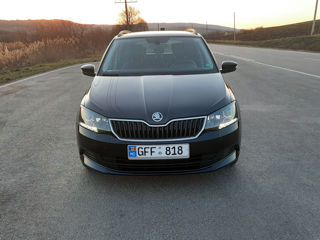 Skoda Fabia foto 2