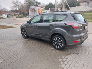 Ford Kuga foto 5