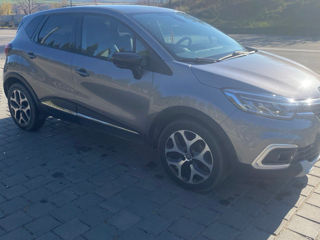 Renault Captur foto 2