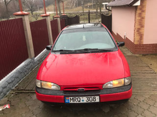 Ford Mondeo foto 5