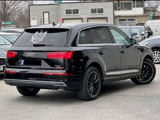 Audi Q7 e-tron foto 4