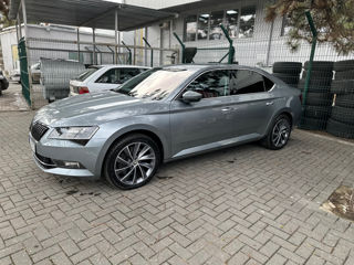 Skoda Superb foto 9