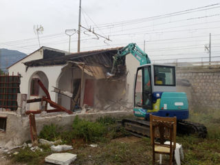 Demolare construcții снос домов foto 3