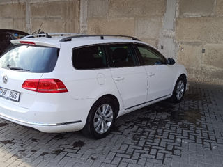 Volkswagen Passat foto 4