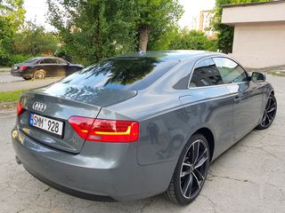 Audi A5 foto 2