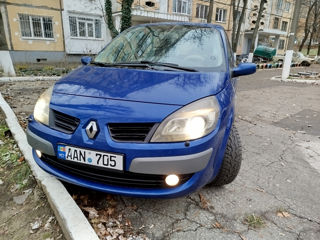 Renault Grand Scenic foto 8